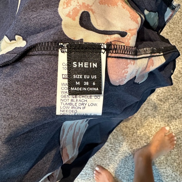 Shein Floral Maxi Dress - Picture 4 of 4